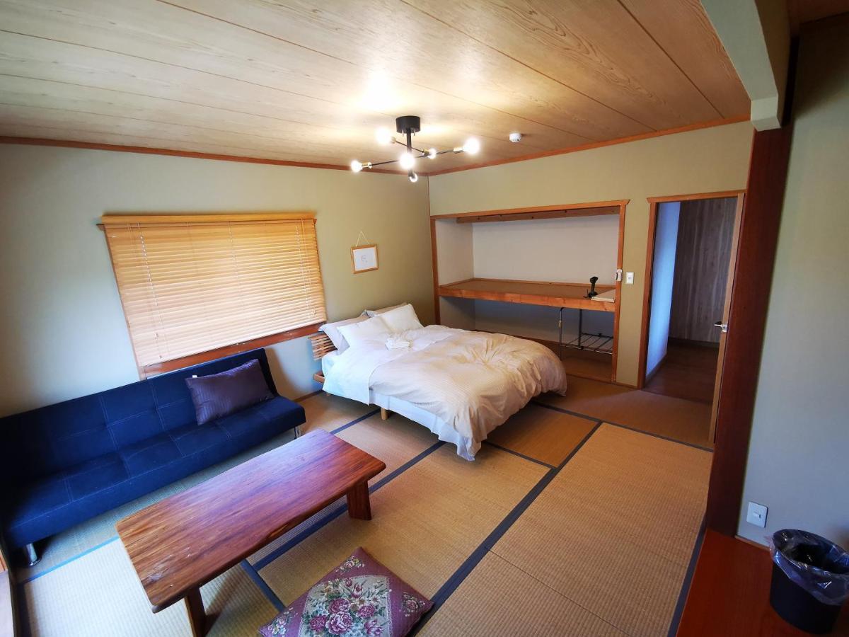 100泊で完成する民泊 Holiday home *