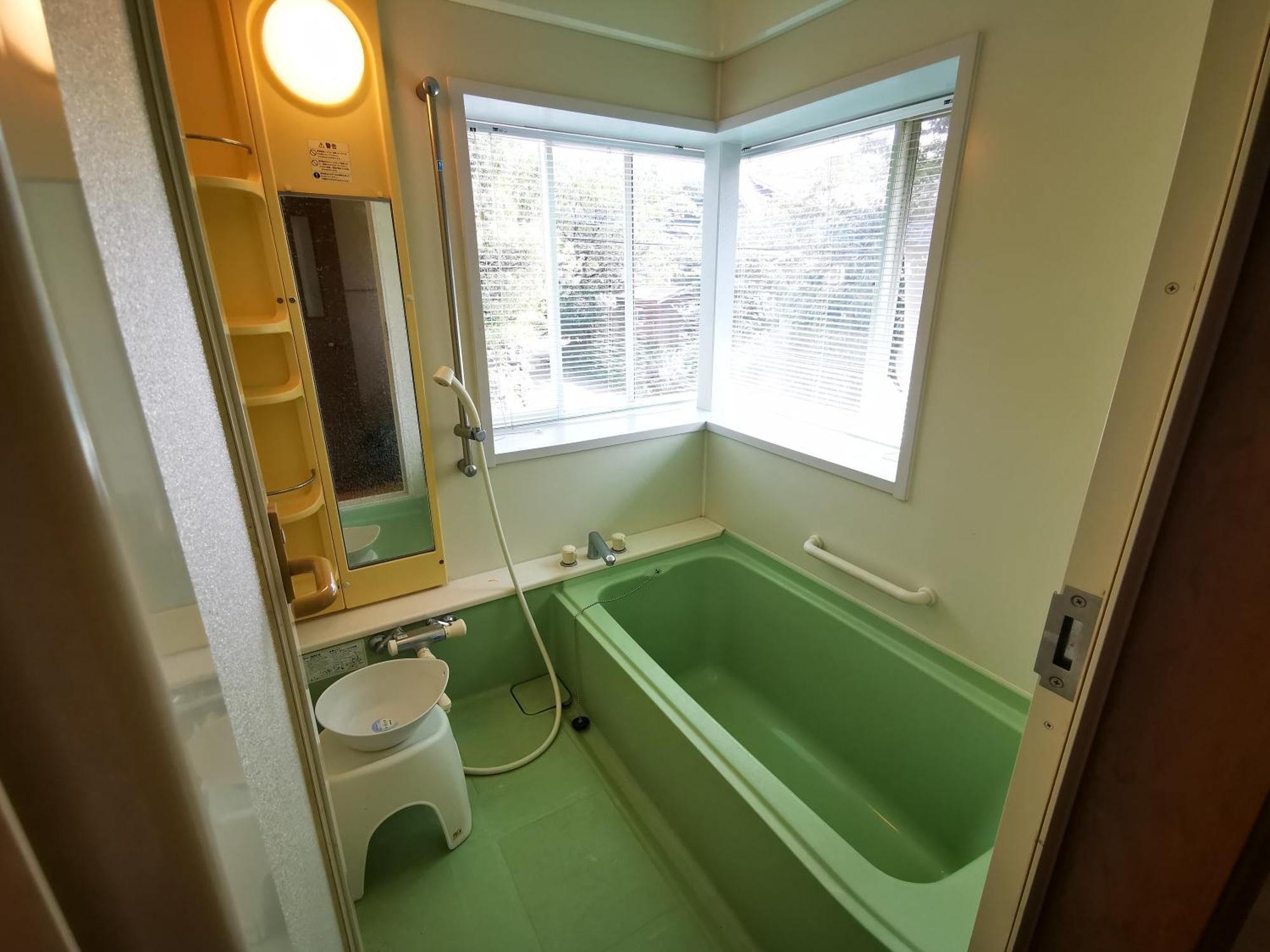 100泊で完成する民泊 Holiday home